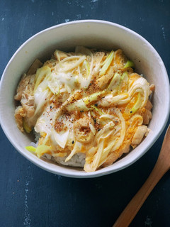 作るのも財布も疲れた時は油揚げでキツネ丼-レシピのメイン写真