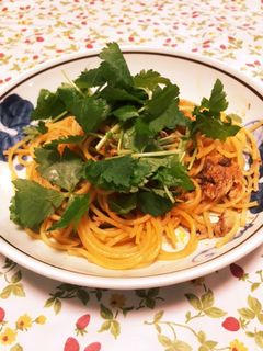 サバトマトと三つ葉のパスタ-レシピのメイン写真