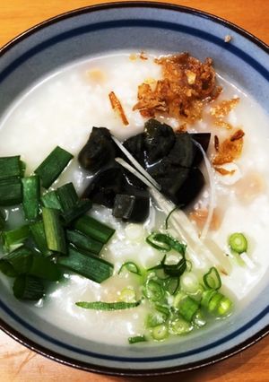 二日酔の朝は中華粥でおめざ♪ピータン粥-レシピのメイン写真