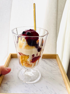 おうちカフェ!サクサクバニラアイスパフェ-レシピのメイン写真