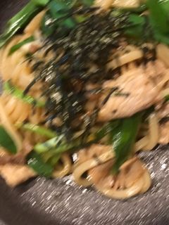 簡単美味しい九条ねぎ焼きうどん-レシピのメイン写真