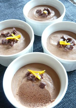 簡単★オレンジ風味のミルクチョコムース-レシピのメイン写真
