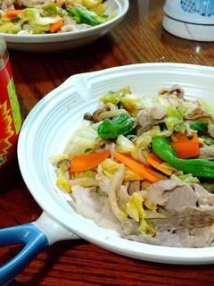 キャベツと豚肉の炒め物 トムヤムクン風味-レシピのメイン写真