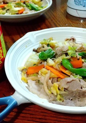 キャベツと豚肉の炒め物　トムヤムクン風味-レシピのメイン写真