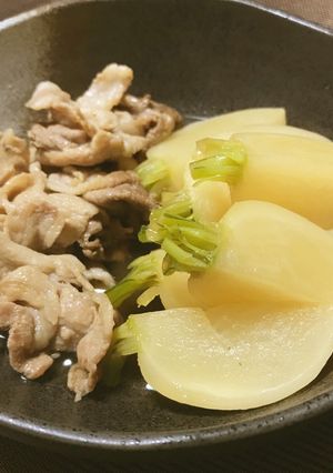 ホクっと美味♪「蕪と豚肉の煮物」-レシピのメイン写真