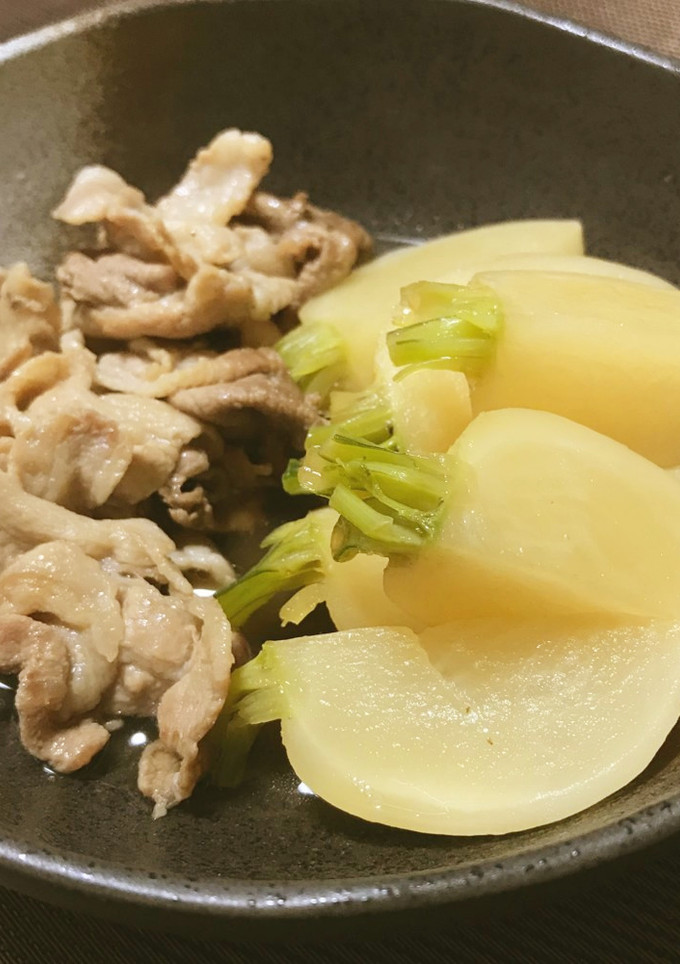 ホクっと美味♪「蕪と豚肉の煮物」-レシピのメイン写真