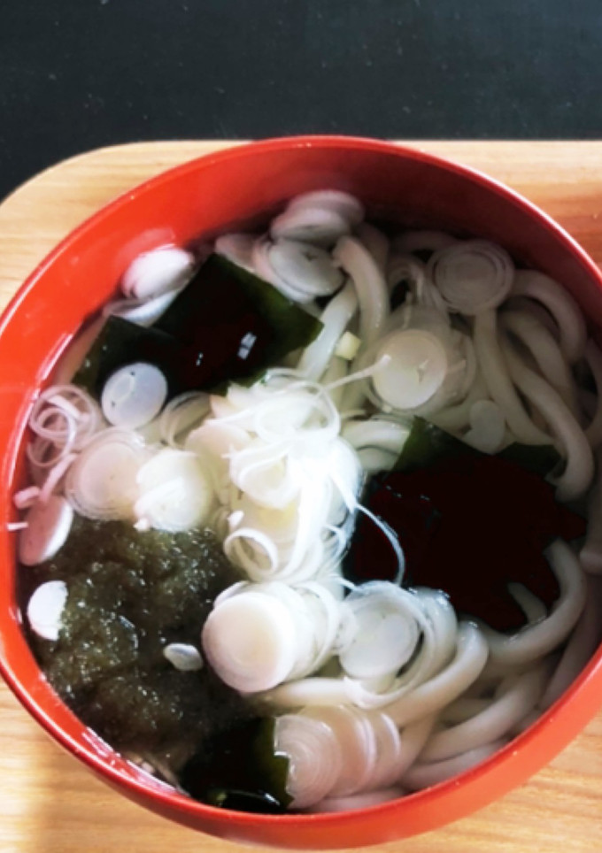 時短☆簡単☆白だしで関西風ワカメうどん-レシピのメイン写真