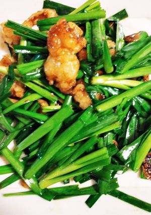 美味しい✨ニラとホルモンのスタミナ炒め-レシピのメイン写真