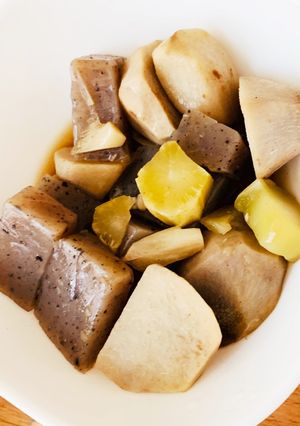 ニンニクで元気！里芋とコンニャクの煮物-レシピのメイン写真
