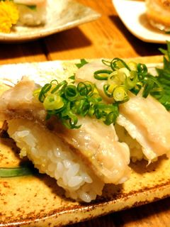 平目エンガワ コンロで炙ってお寿司にする-レシピのメイン写真