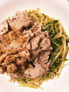 もやし豆苗ナムルの冷しゃぶのせ-レシピのメイン写真