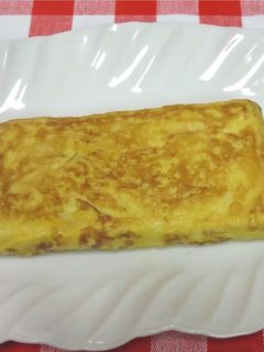 甘い玉子焼き(甘い卵焼き)-レシピのメイン写真