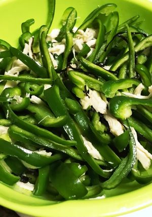 ピーマンと鶏ササミの塩昆布あえ-レシピのメイン写真