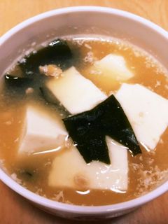 納豆と豆腐とワカメのお味噌汁-レシピのメイン写真