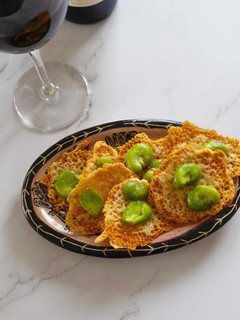 チーズとそら豆だけのパリパリおつまみ-レシピのメイン写真