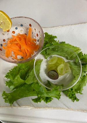 生で食べる 人参に葡萄の甘さ-レシピのメイン写真