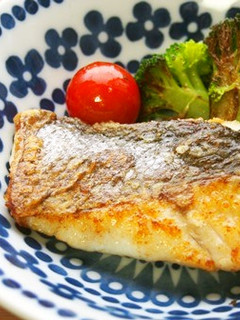 スズキのシンプルソテー♪-レシピのメイン写真