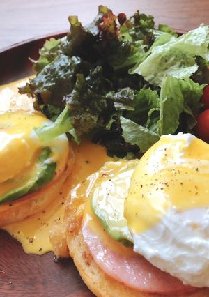朝食にエッグベネディクト-レシピのメイン写真