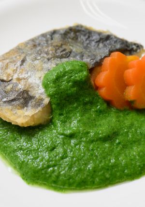 高血圧予防に生さわらのムニエル春菊ソース-レシピのメイン写真