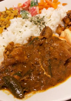 基本スパイスで作るチキンカレー-レシピのメイン写真
