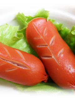 ウインナー飾り切り☆葉っぱ(キャラ弁)-レシピのメイン写真