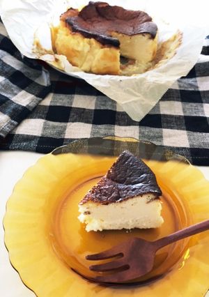 ミキサーで簡単バスクチーズケーキ-レシピのメイン写真