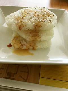 トースターで簡単!薄焼きおにぎり-レシピのメイン写真