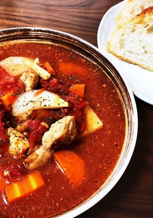 鶏もも肉とシーフードの簡単トマトシチュー-レシピのメイン写真