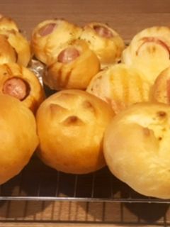 冷めても美味しい!3種の惣菜パン-レシピのメイン写真