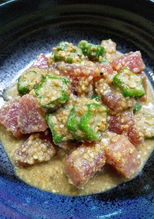 簡単!マグロとオクラの胡麻あえ-レシピのメイン写真