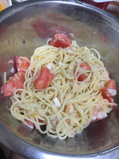 トマトとツナ玉ねぎの冷製パスタ-レシピのメイン写真