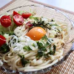 รูปของ ＊簡単＊薬味たっぷりサラダうどん