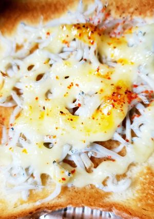 朝食にしらすマヨっトースト♪-レシピのメイン写真