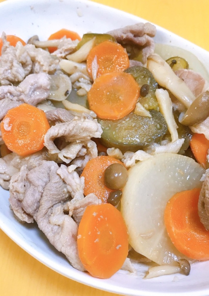 ほったらかしで簡単！大根のイロドリ煮物-レシピのメイン写真