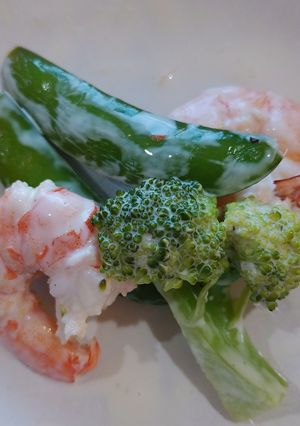 エビとスナップえんどうのレモンマヨ和え-レシピのメイン写真