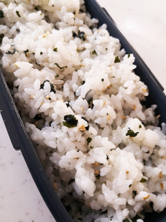 ゴマごまワカメご飯☆お弁当に-レシピのメイン写真