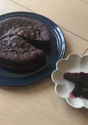 チョコシロップ消費の簡単ガトーショコラ-レシピのメイン写真