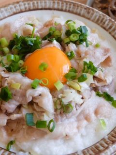 塩だれでさっぱり♪豚バラとろろ丼-レシピのメイン写真