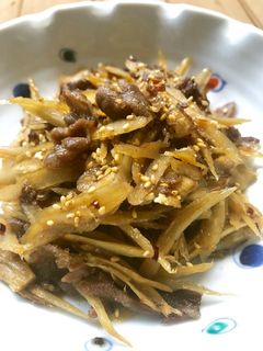 ご飯がすすむ〜牛肉入りきんぴらごぼう-レシピのメイン写真