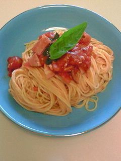 簡単トマトパスタ-レシピのメイン写真