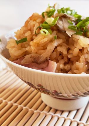 ゴボウとベーコンの炊き込みご飯-レシピのメイン写真