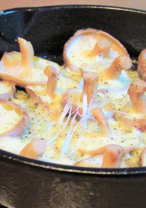 椎茸の蒸し焼きソテー　シュレッドチーズ-レシピのメイン写真