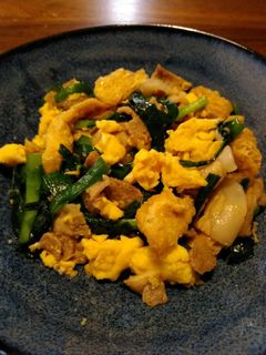 油揚でかさ増し!豚肉ニラ玉オイスター炒め-レシピのメイン写真