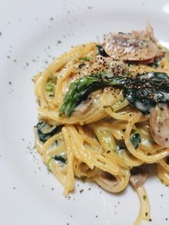 濃厚ほうれん草とベーコンのクリームパスタ-レシピのメイン写真