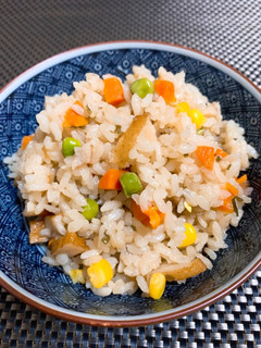 節約!ミックスベジタブルの炊き込みご飯-レシピのメイン写真