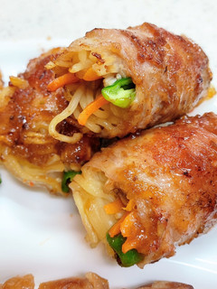 ボリューム満点*麺と野菜の肉巻き-レシピのメイン写真