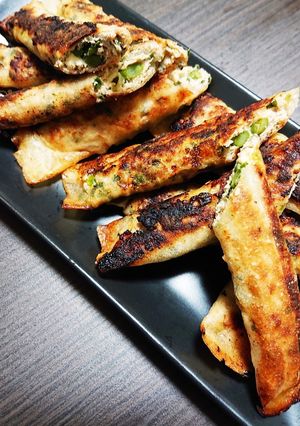 餃子のタネでアスパラチーズ春巻き-レシピのメイン写真