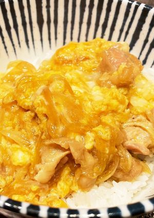 フライパンで簡単！ふわとろな親子丼-レシピのメイン写真