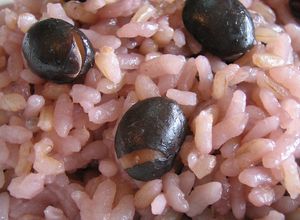綺麗な紫色♪発芽玄米入り黒豆ご飯-レシピのメイン写真