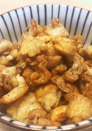 あまった鶏皮でカリカリ おつまみ-レシピのメイン写真